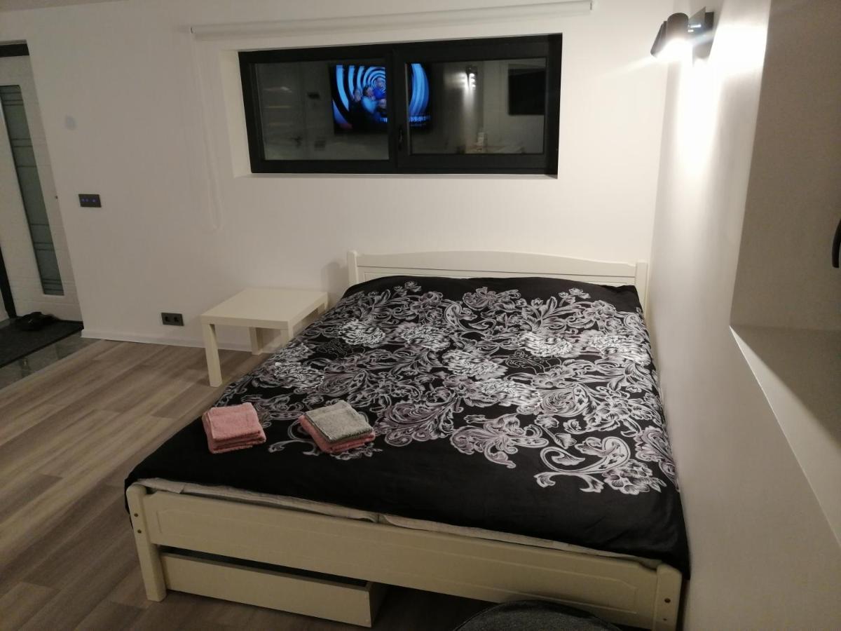 Luxury Apartment Private House And Parking Netflix Tartu Ngoại thất bức ảnh